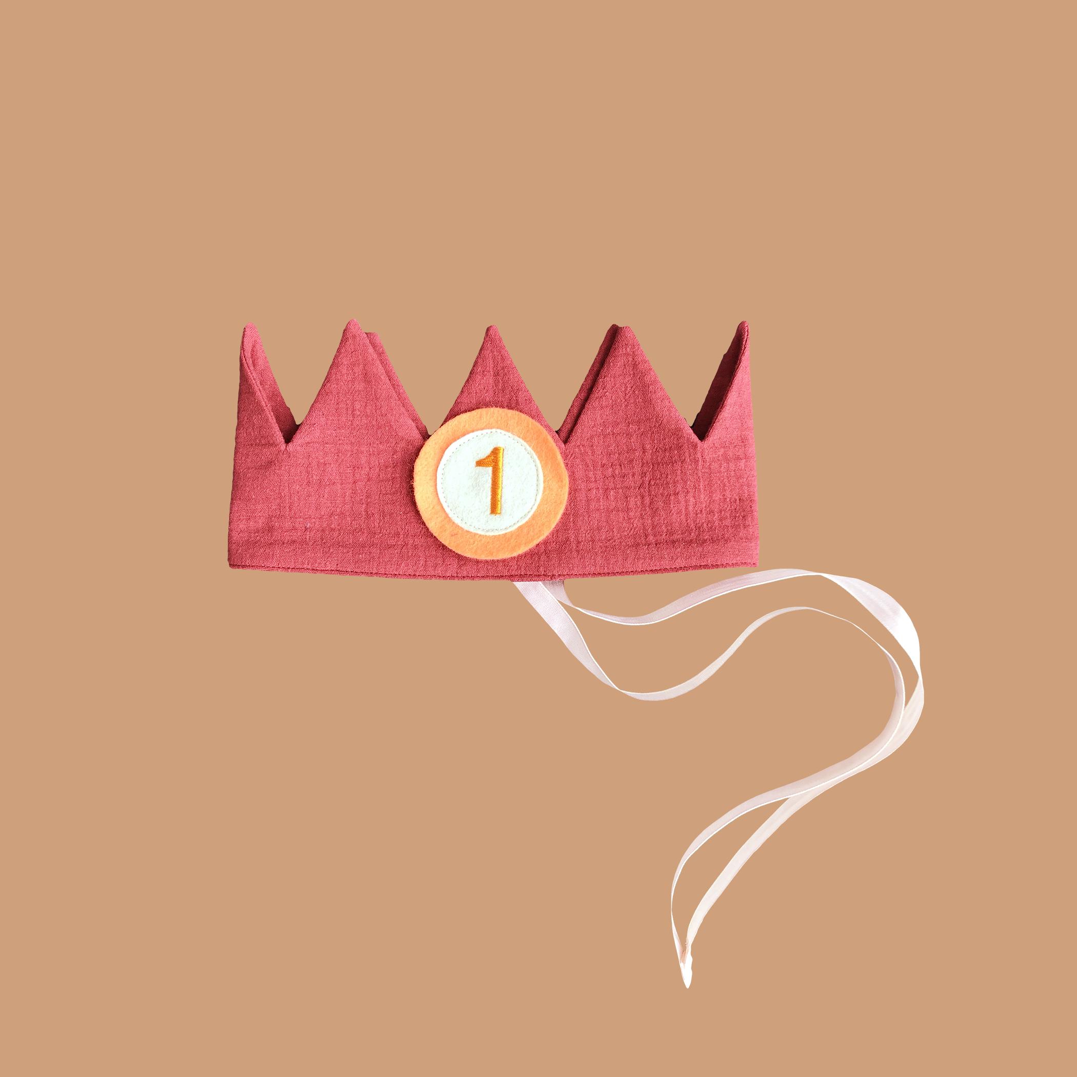 Verjaardagskroon steenrood